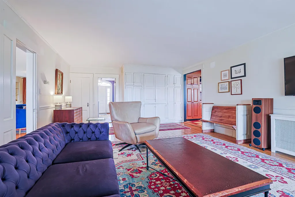 62 Putney Hill Road Hopkinton NH 03229