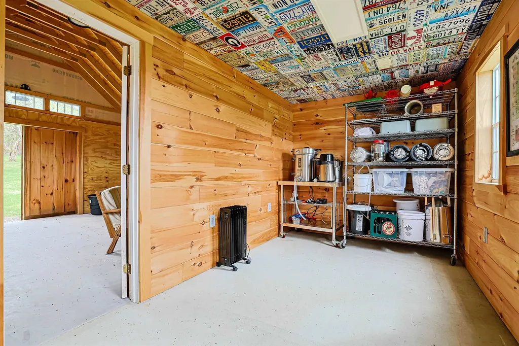 62 Putney Hill Road Hopkinton NH 03229