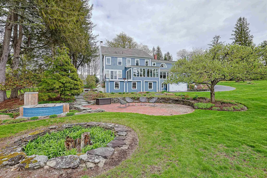 62 Putney Hill Road Hopkinton NH 03229