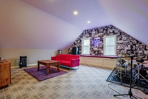62 Putney Hill Road Hopkinton NH 03229