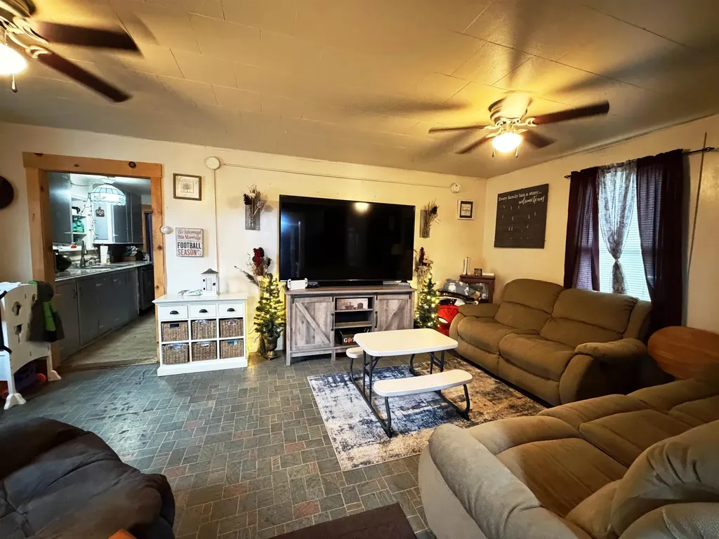 64 Washington Street Littleton NH 03561