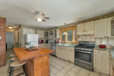 328 Prospect Street Franklin NH 03235