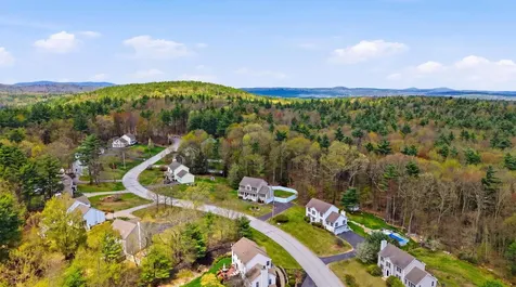 55 Woodhawk Drive Milford NH 03055