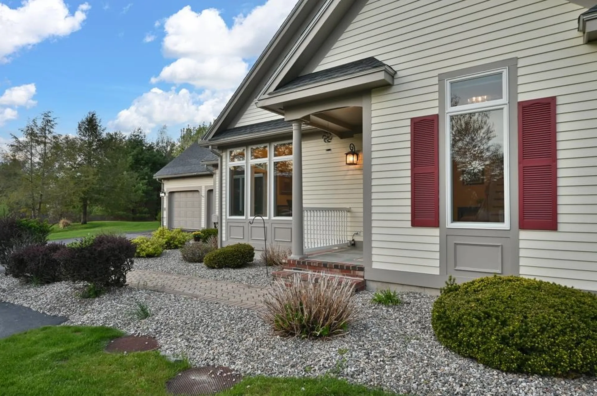 16 Hawkins Pond Lane Salem NH 03079