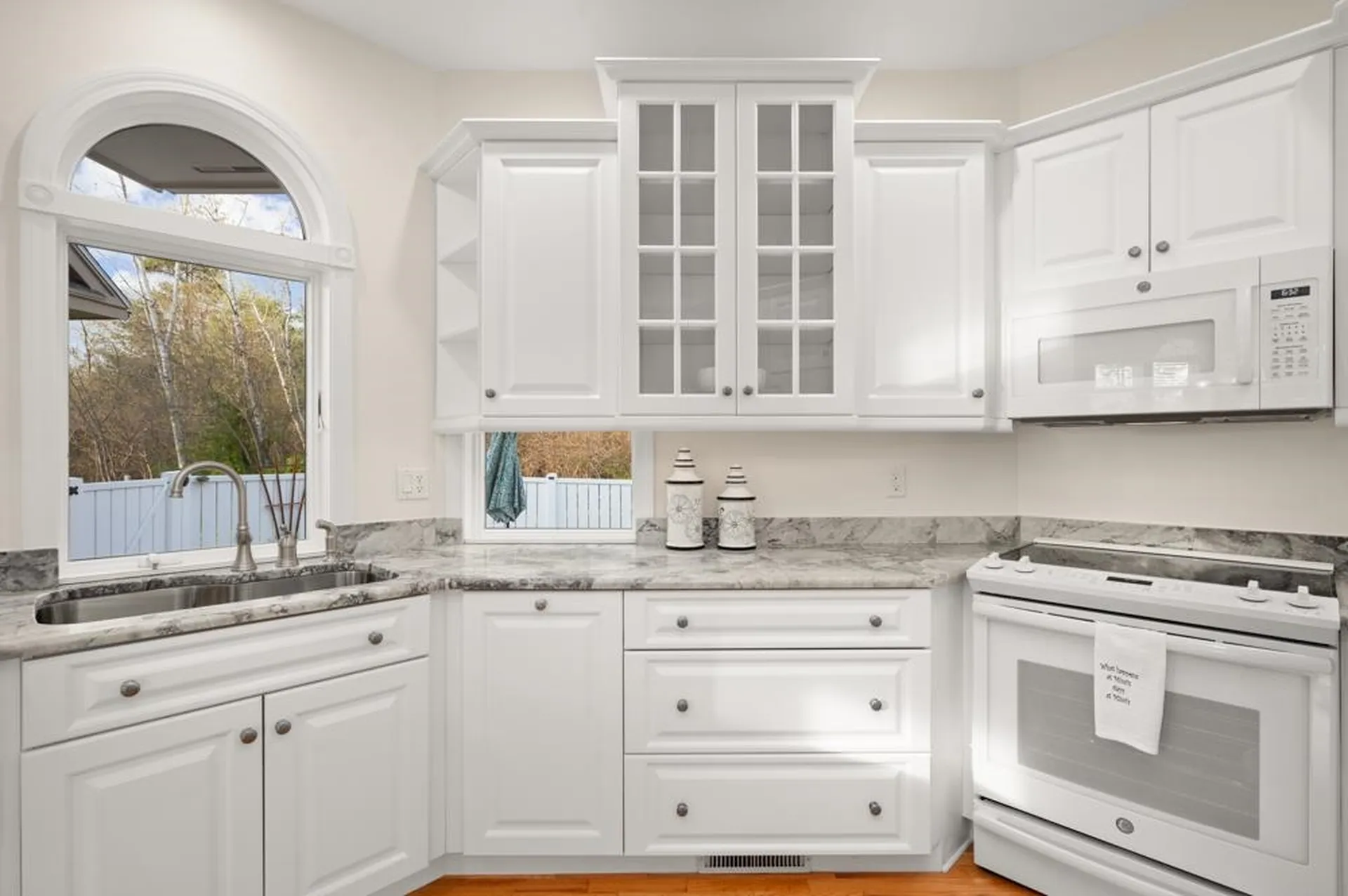 16 Hawkins Pond Lane Salem NH 03079