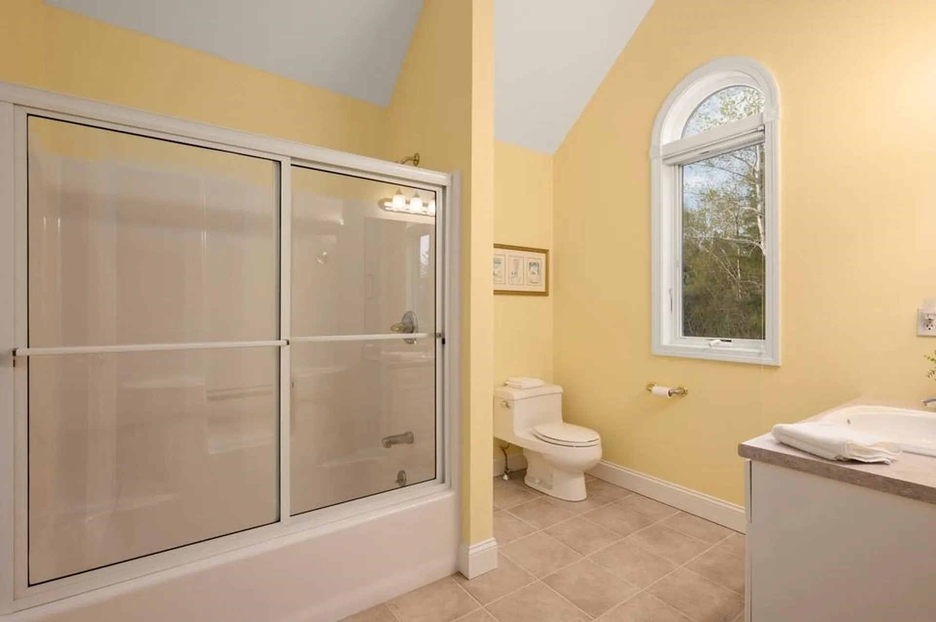 16 Hawkins Pond Lane Salem NH 03079
