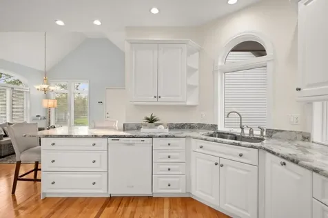 16 Hawkins Pond Lane Salem NH 03079