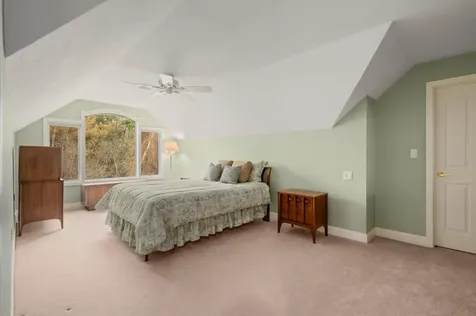 16 Hawkins Pond Lane Salem NH 03079
