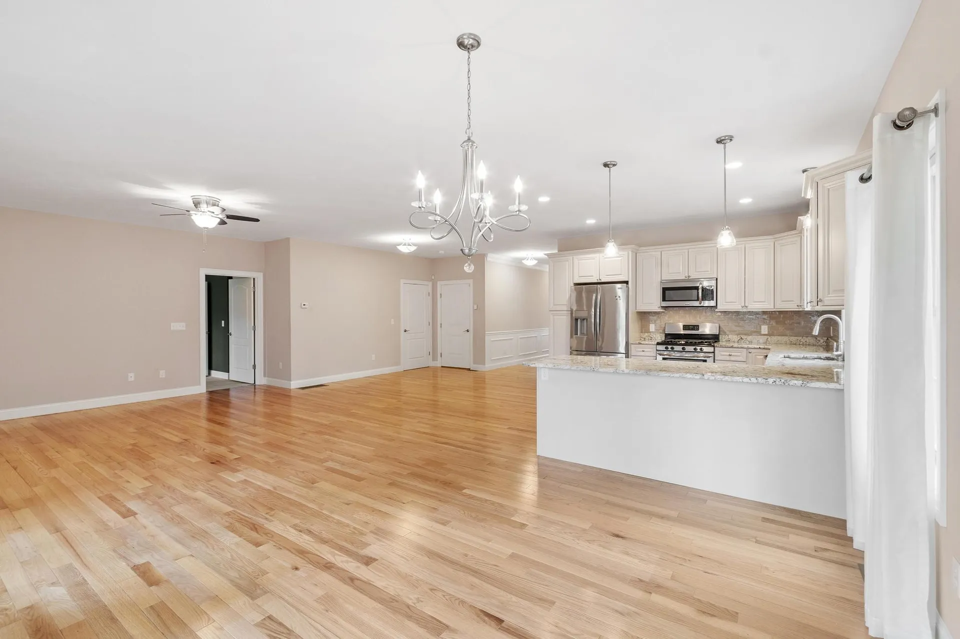 7 Torrey Pines Circle Plaistow NH 03865