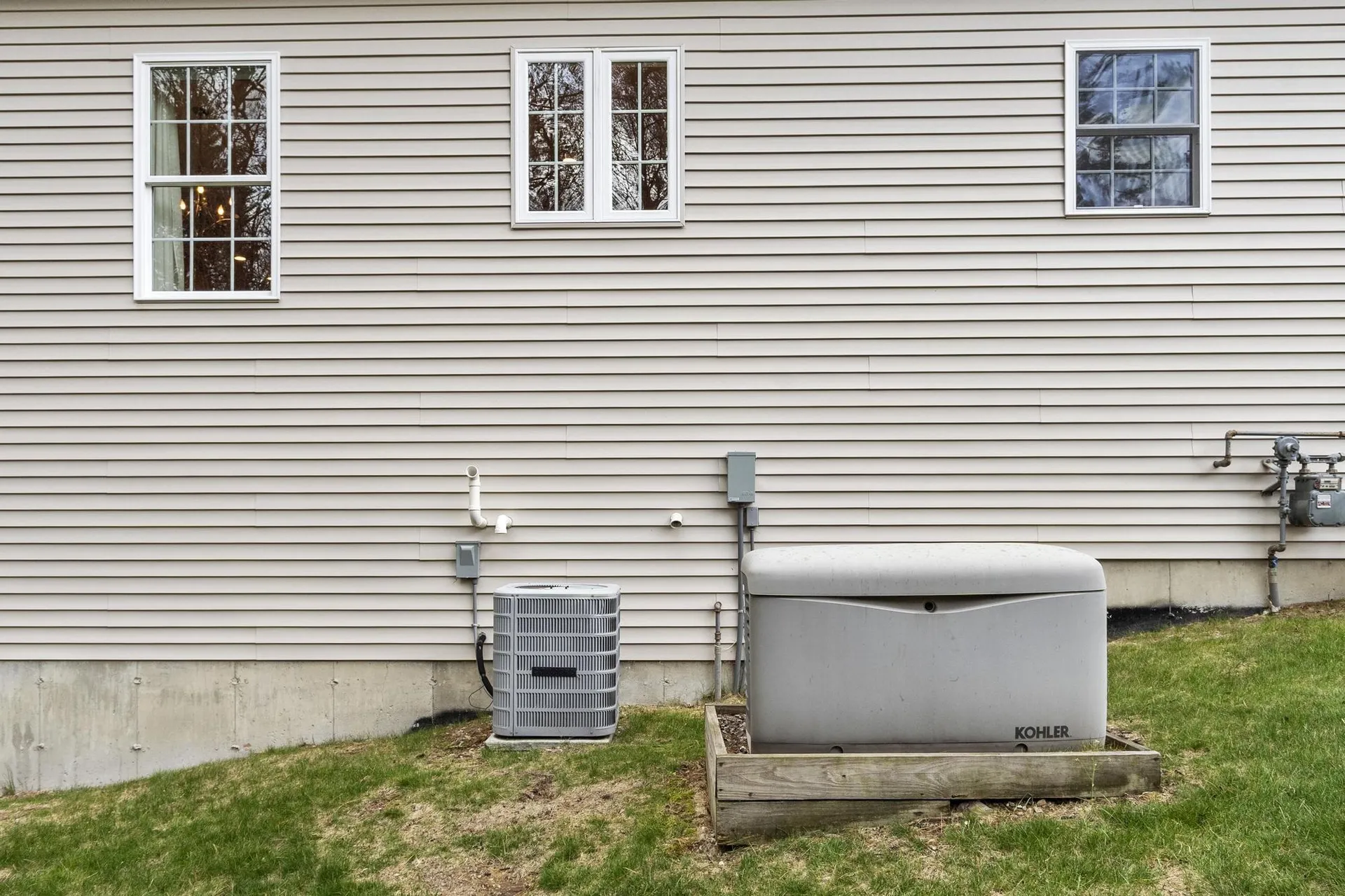 7 Torrey Pines Circle Plaistow NH 03865