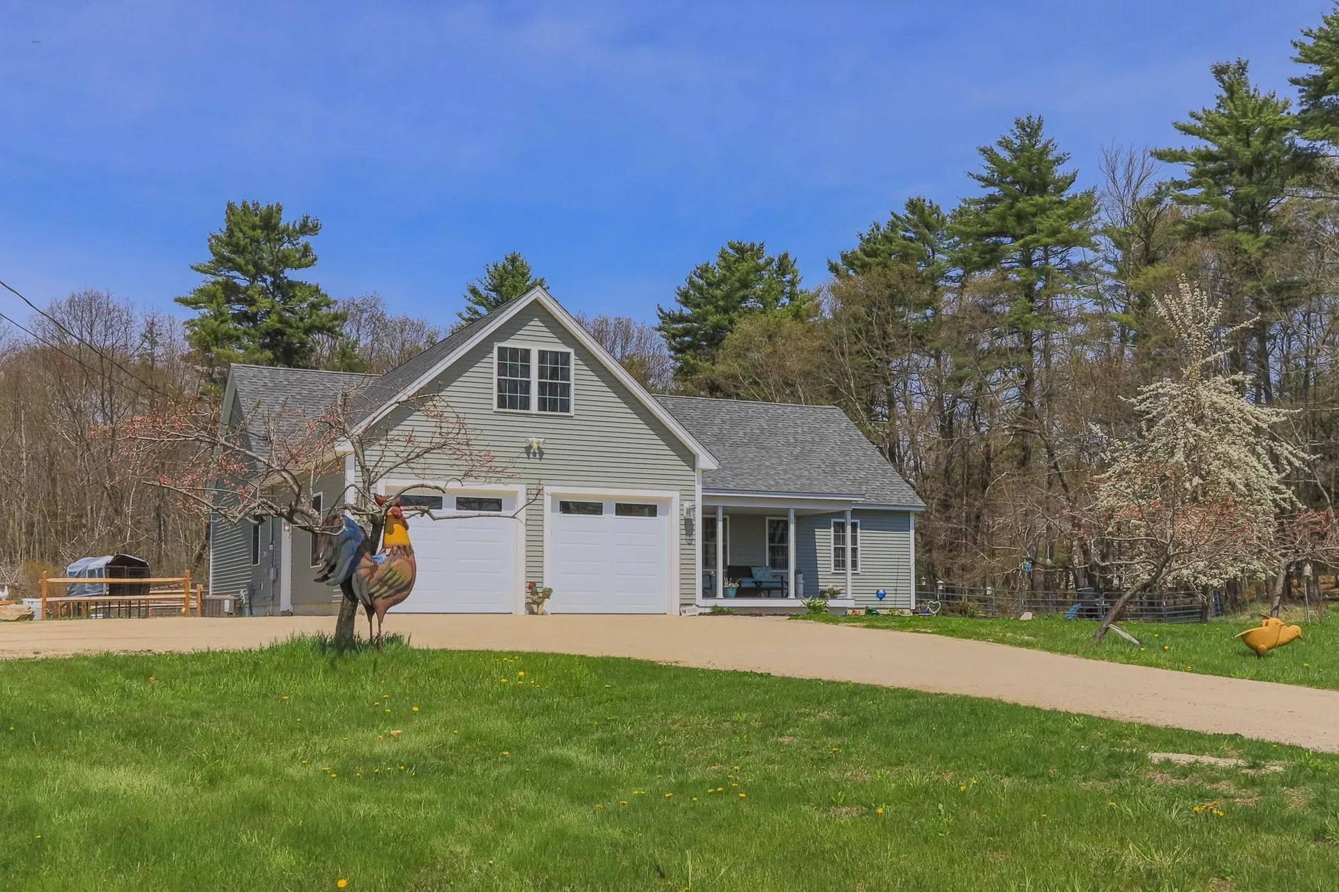 101 Mast Road Lee NH 03861