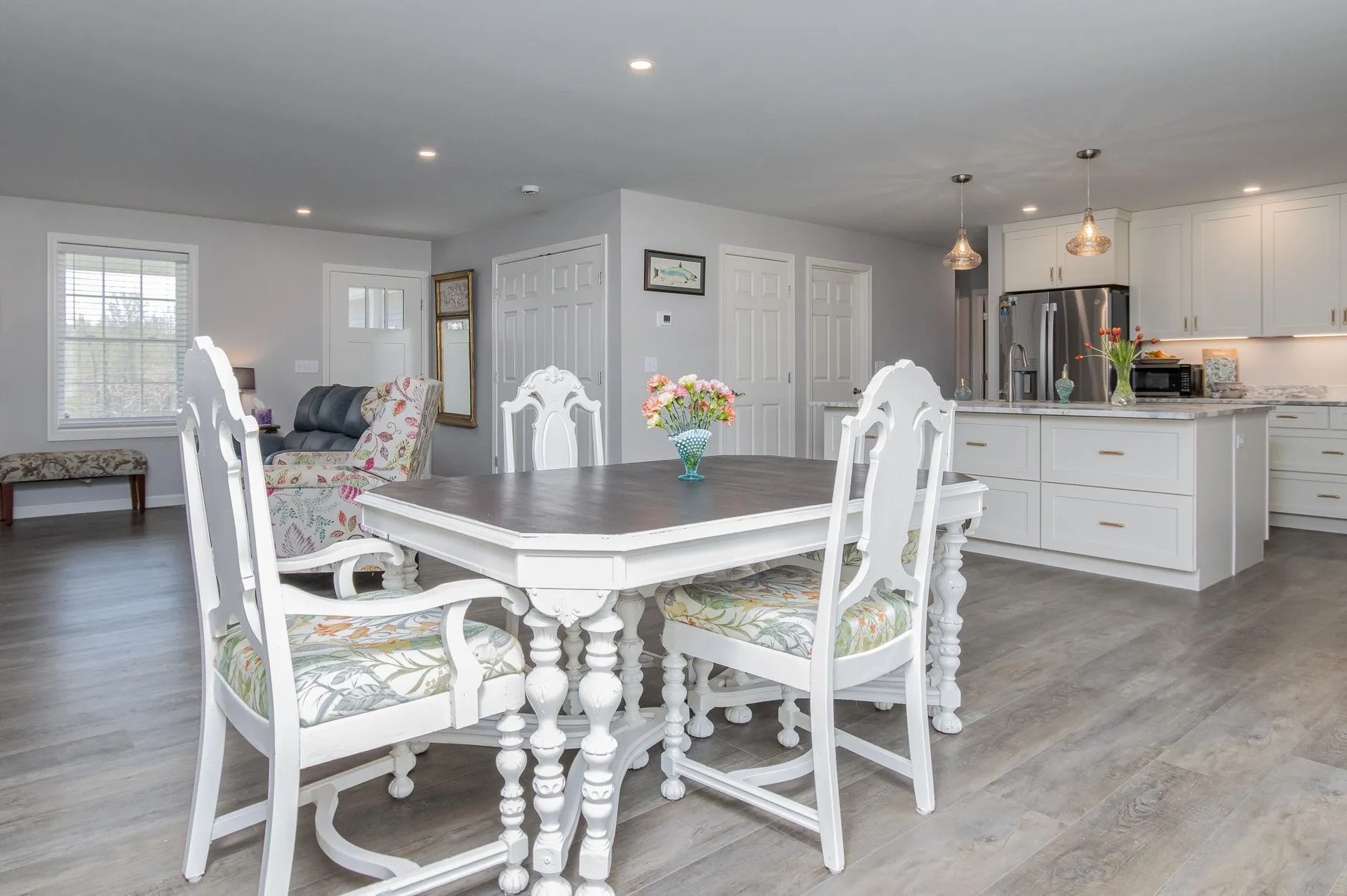 101 Mast Road Lee NH 03861