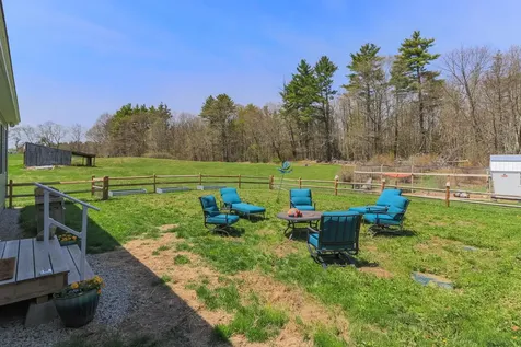 101 Mast Road Lee NH 03861