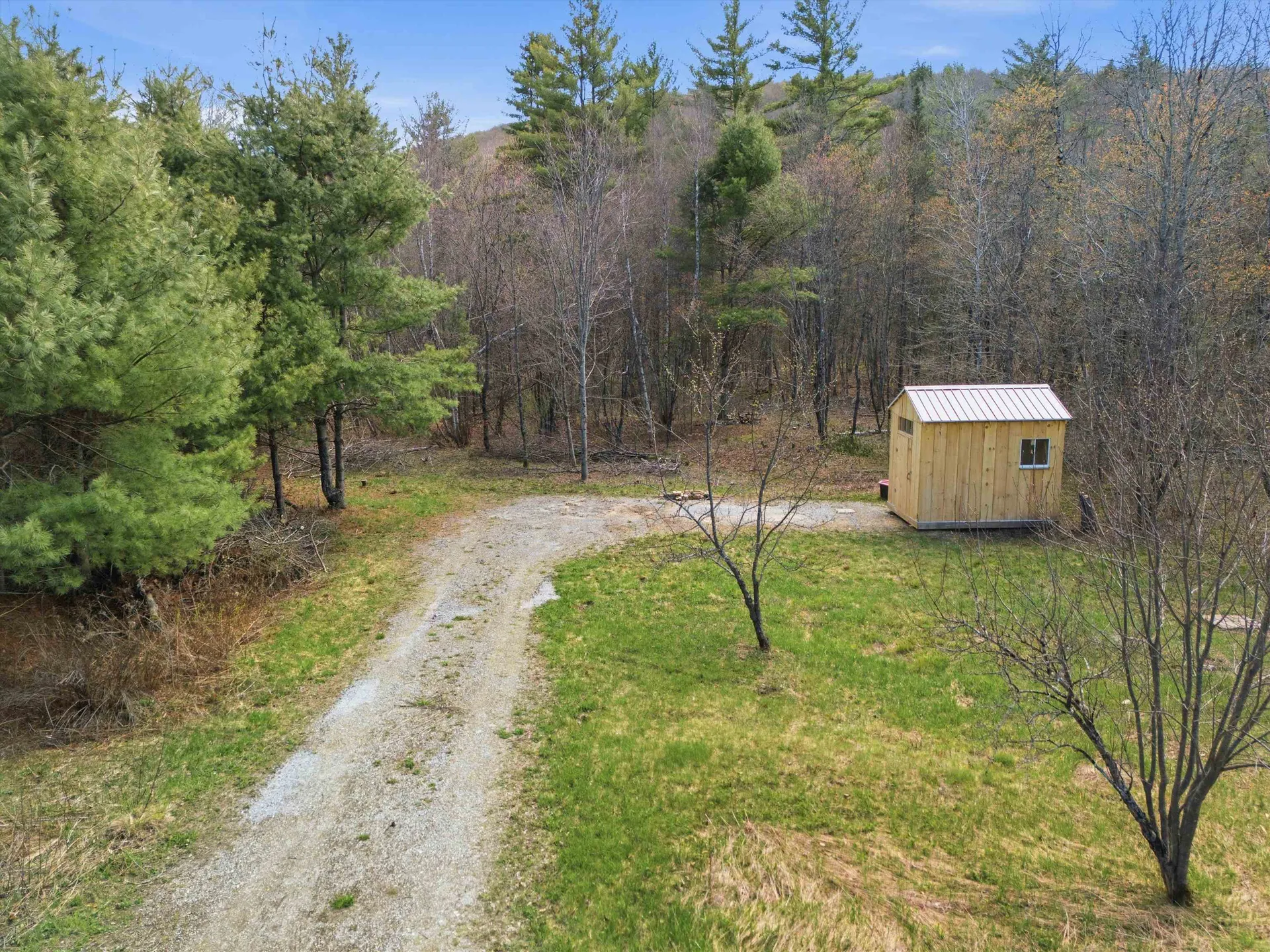 Rowentown Road Wentworth NH 03282