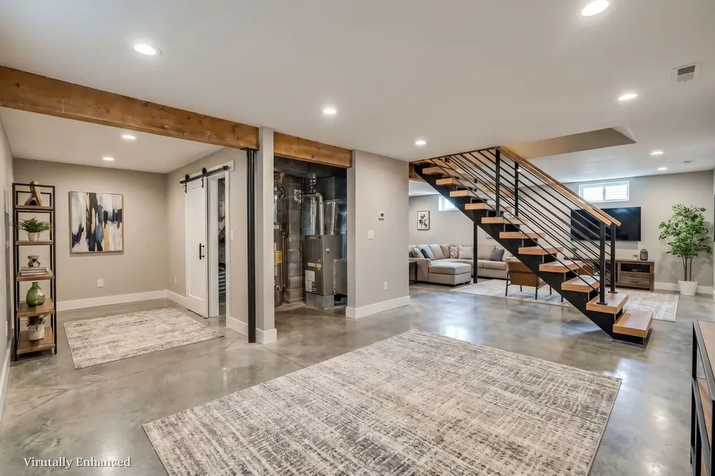 16 Naves Road Hampton NH 03842