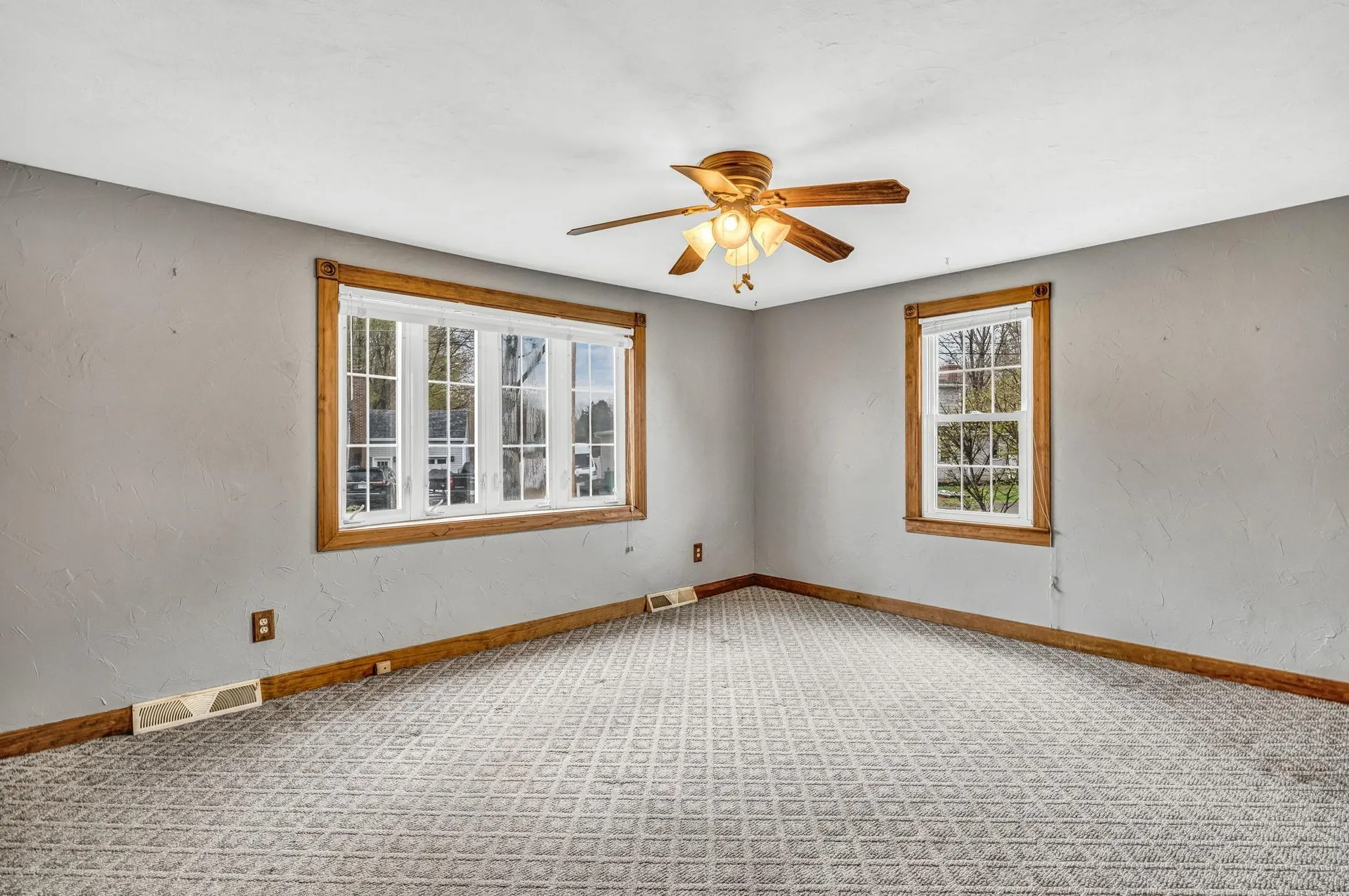 16 Naves Road Hampton NH 03842