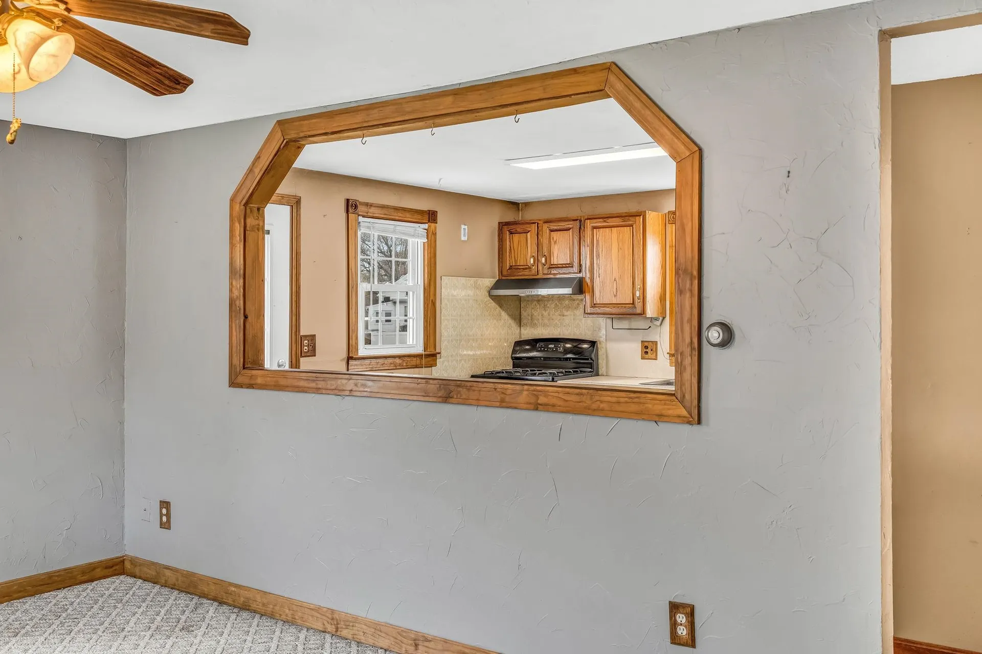 16 Naves Road Hampton NH 03842