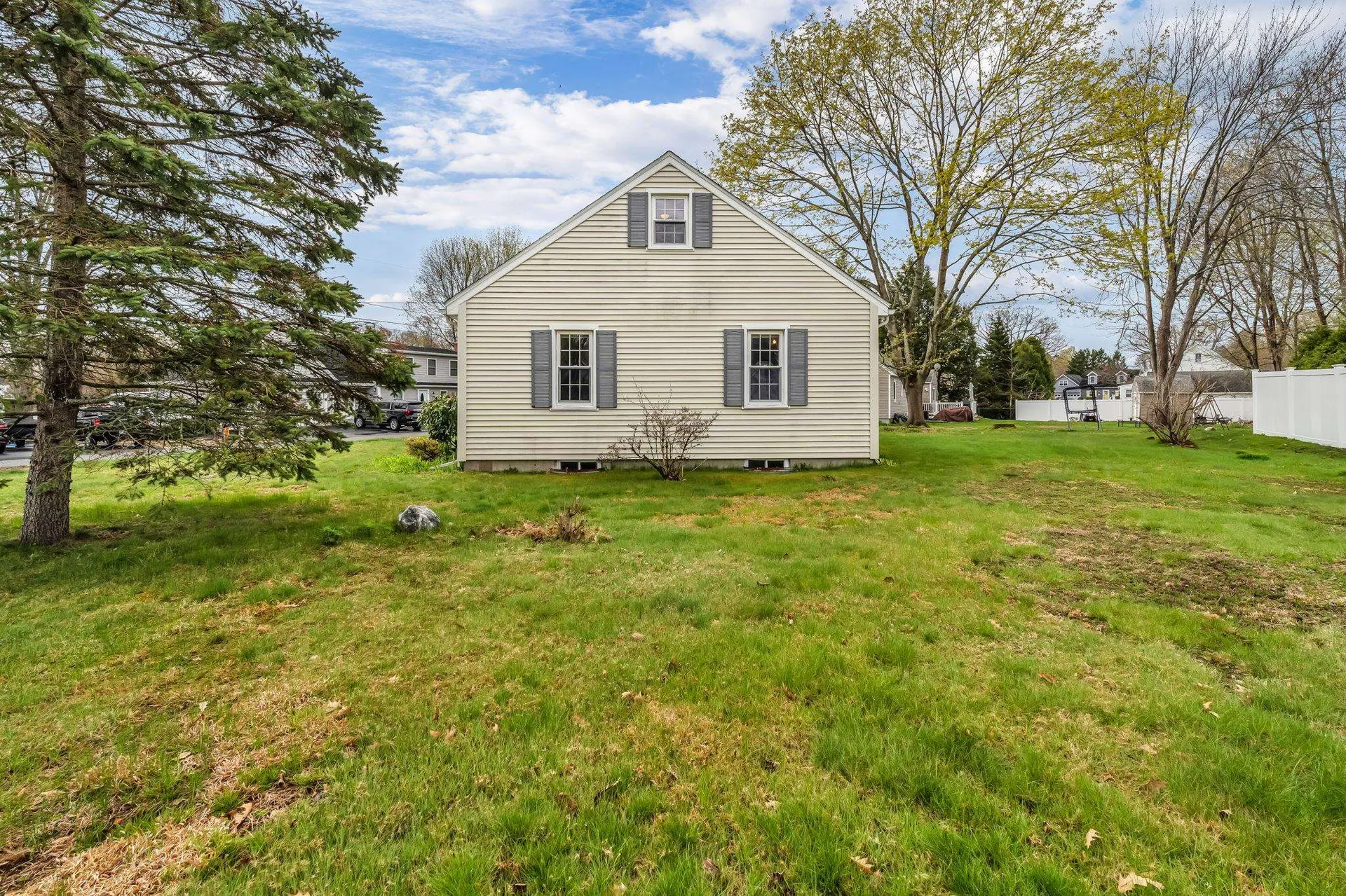 16 Naves Road Hampton NH 03842