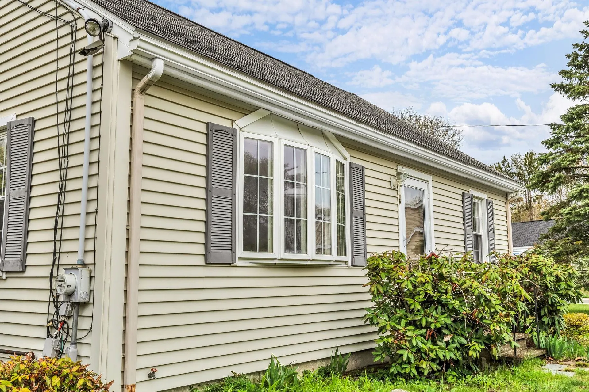 16 Naves Road Hampton NH 03842
