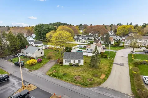 16 Naves Road Hampton NH 03842