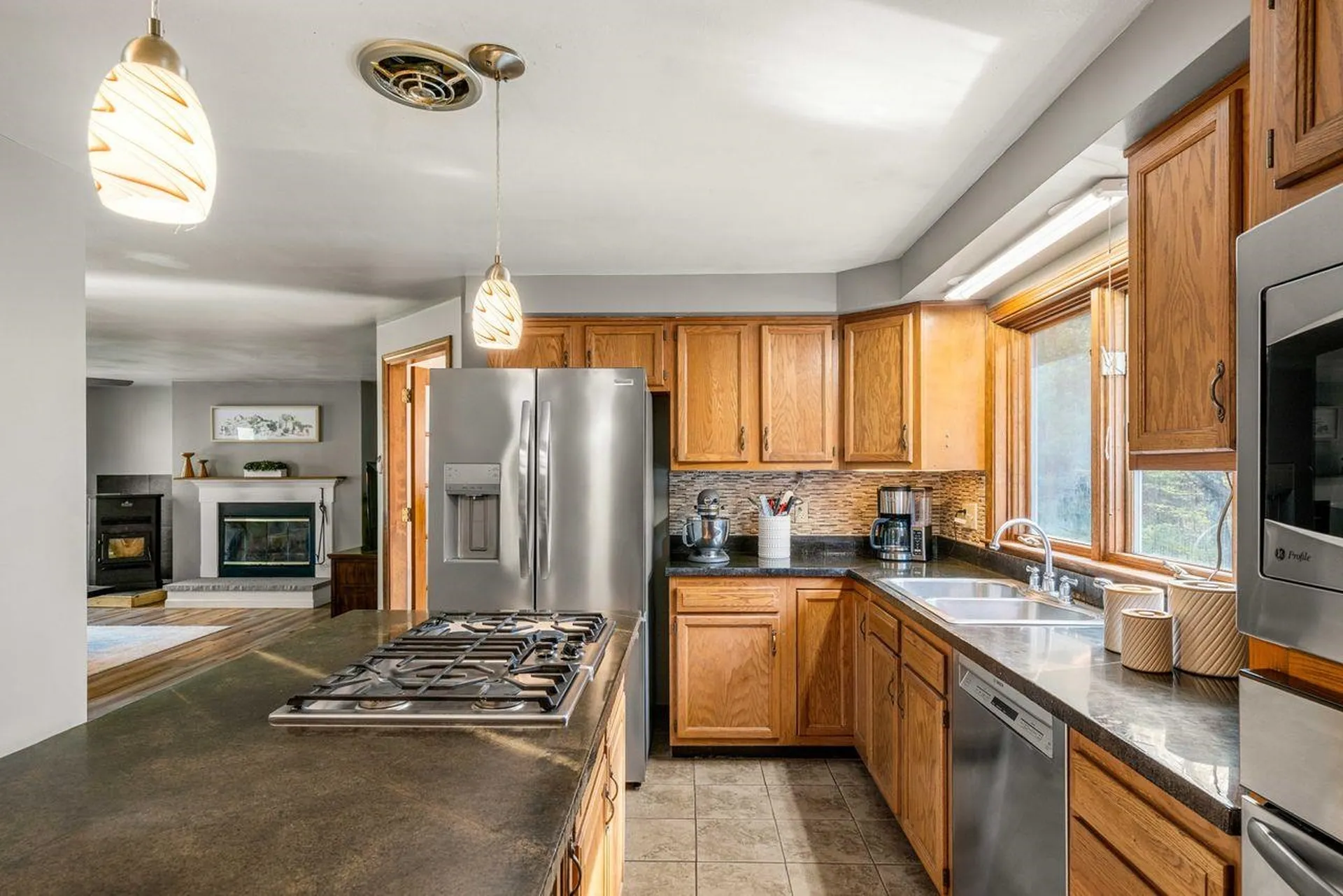 5 Ben Farnsworth Road Brookline NH 03033