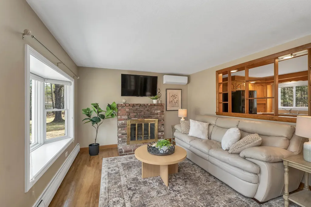154 Portsmouth Street Concord NH 03301