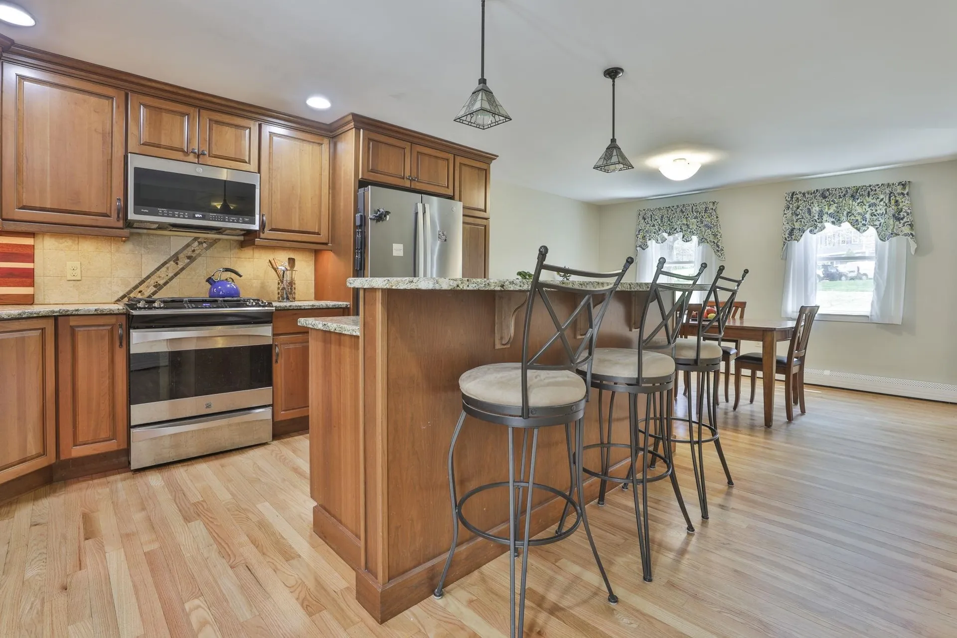 9 Lund Drive Hudson NH 03051