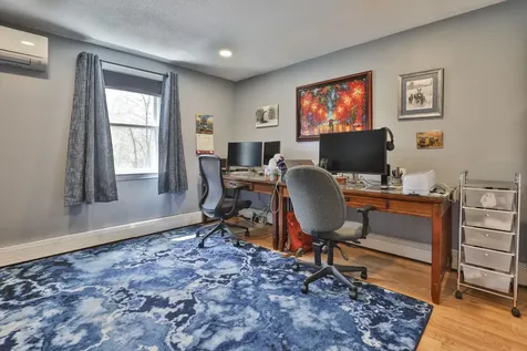 9 Lund Drive Hudson NH 03051