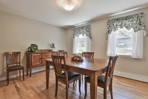 9 Lund Drive Hudson NH 03051