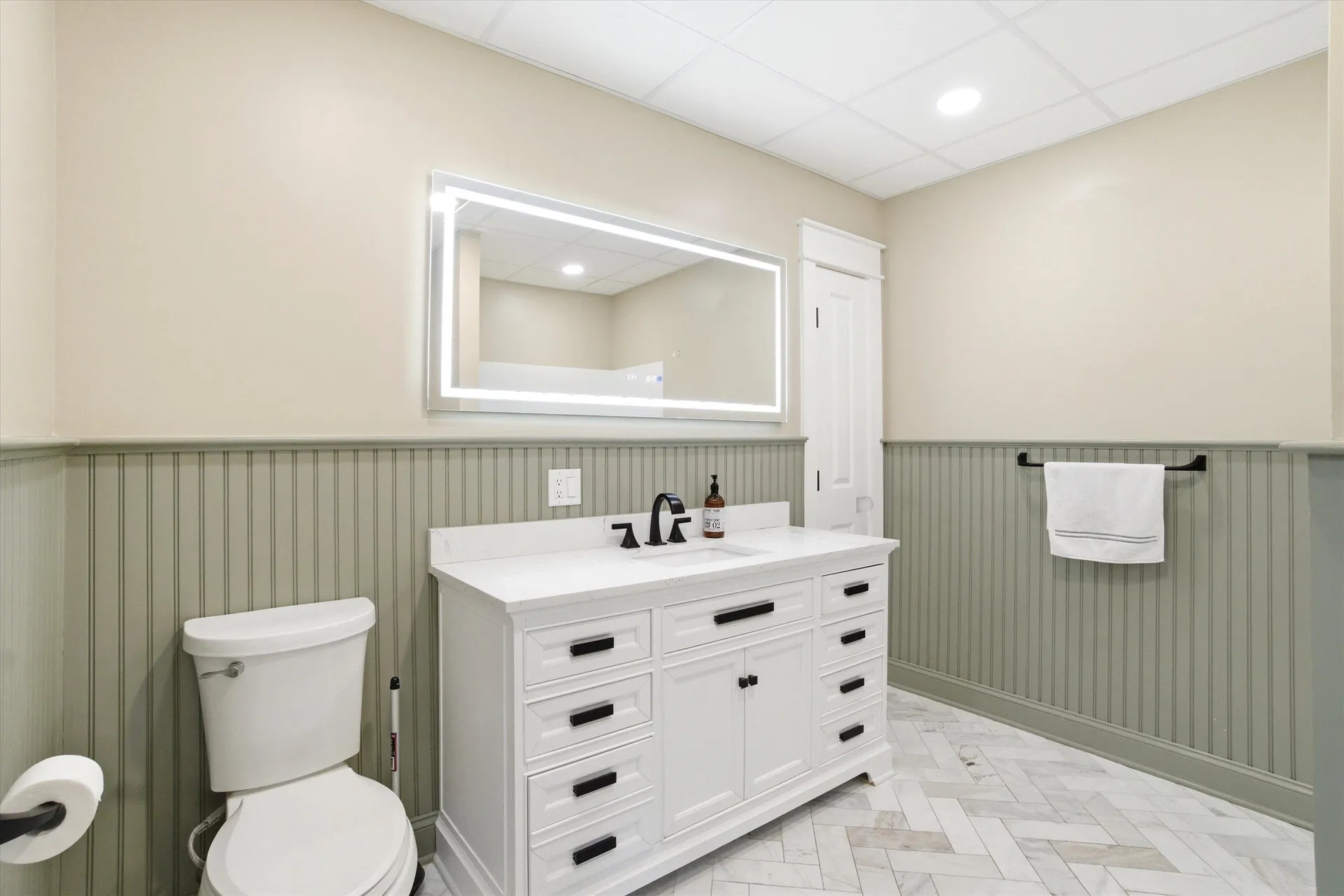 20 Grouse Run Pelham NH 03076
