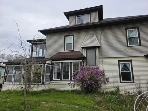 2729 Dartmouth College Highway Haverhill NH 03774