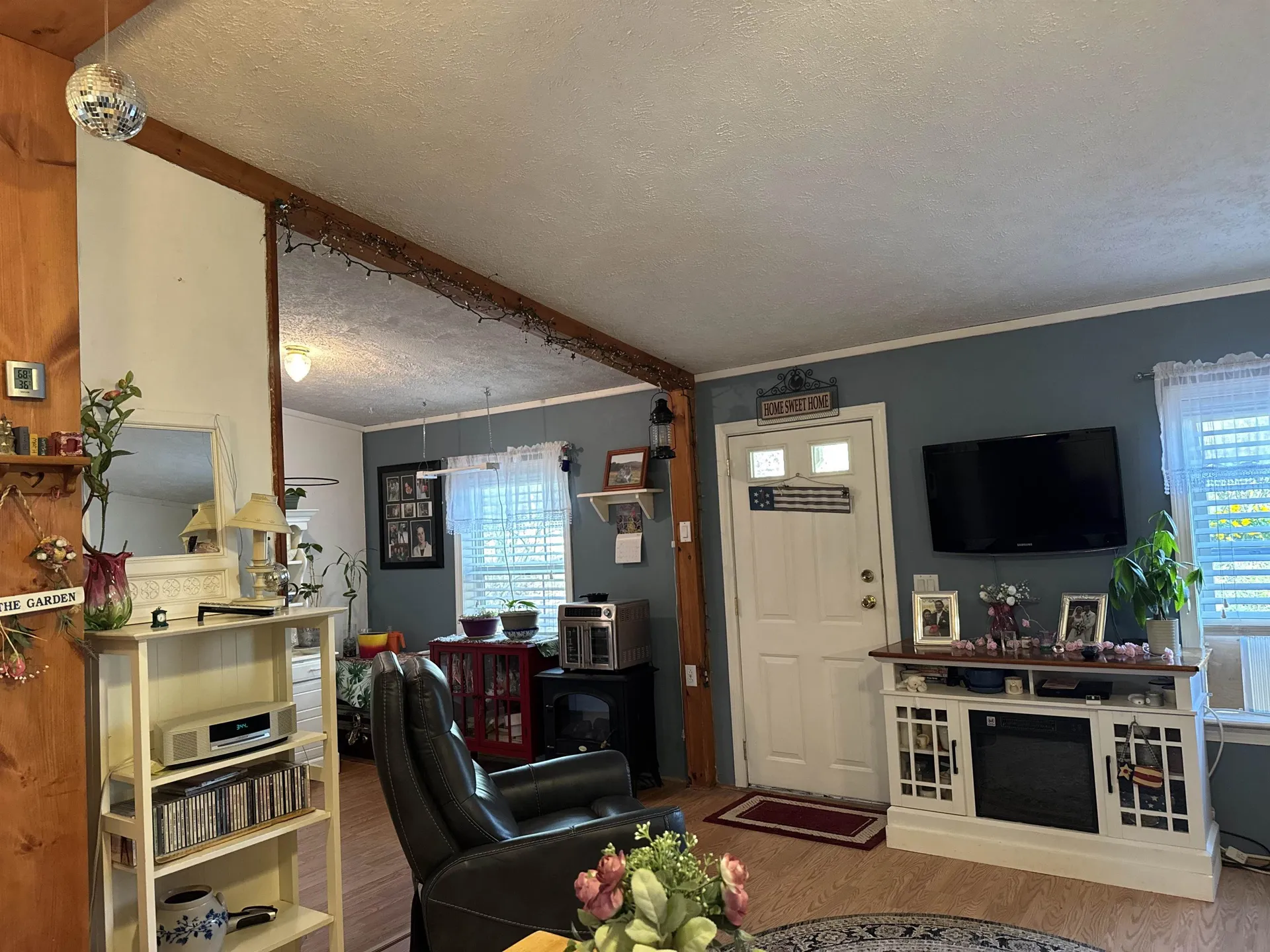 26 Melody Lane Hillsborough NH 03244