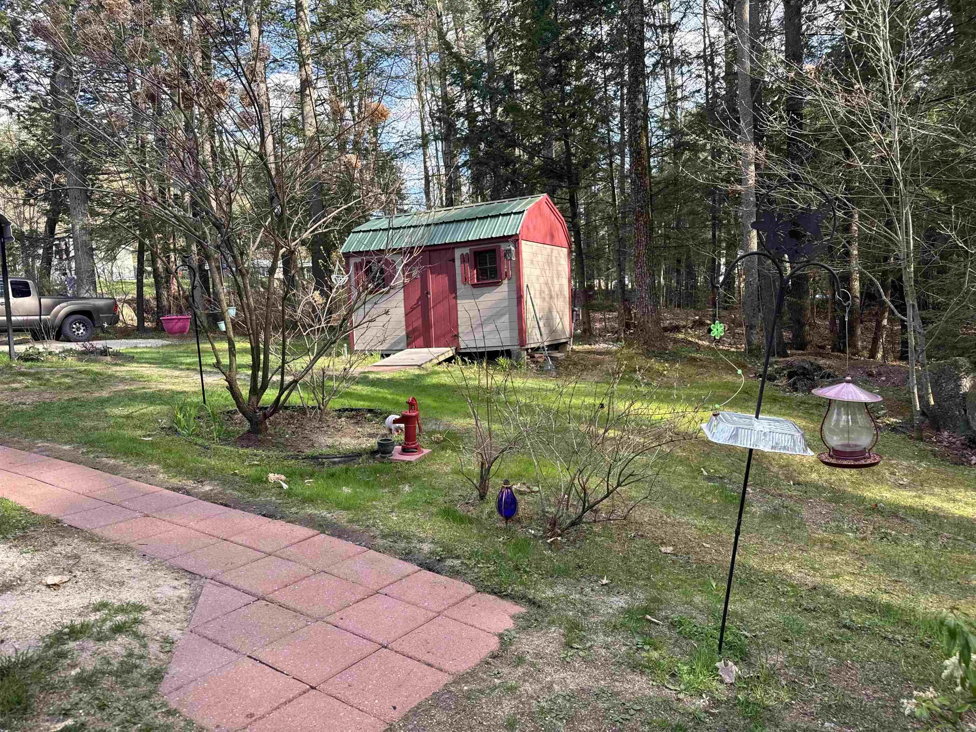 26 Melody Lane Hillsborough NH 03244