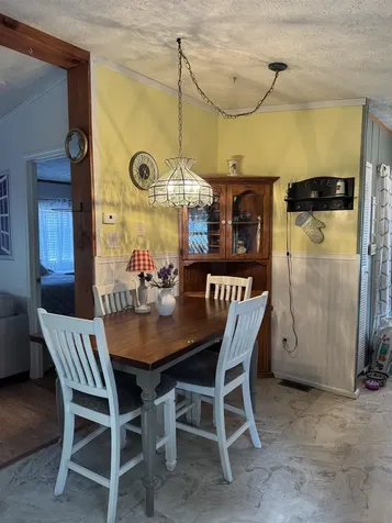 26 Melody Lane Hillsborough NH 03244