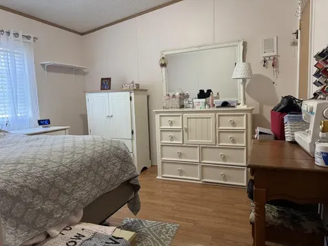 26 Melody Lane Hillsborough NH 03244