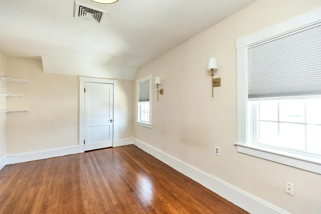 237 Jewett Street Manchester NH 03103