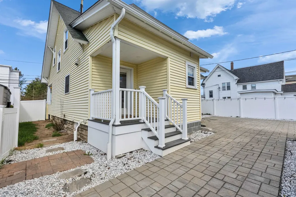 237 Jewett Street Manchester NH 03103