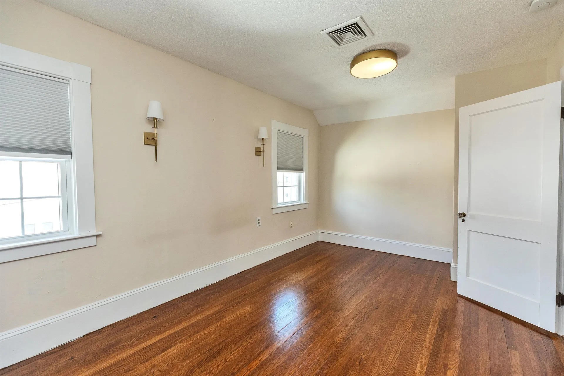 237 Jewett Street Manchester NH 03103