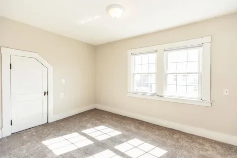 237 Jewett Street Manchester NH 03103