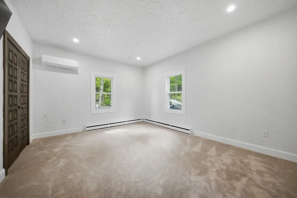 4 Washington Drive Amherst NH 03031