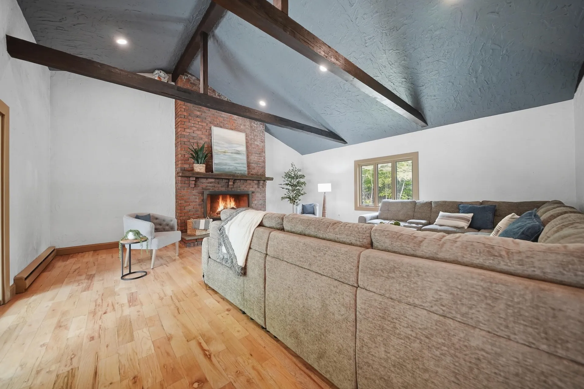 4 Washington Drive Amherst NH 03031
