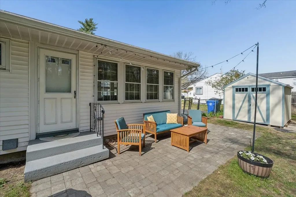 165 Kenberma Street Manchester NH 03103