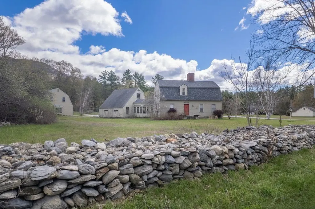 23 Stonewall Lane Dorset VT 05251