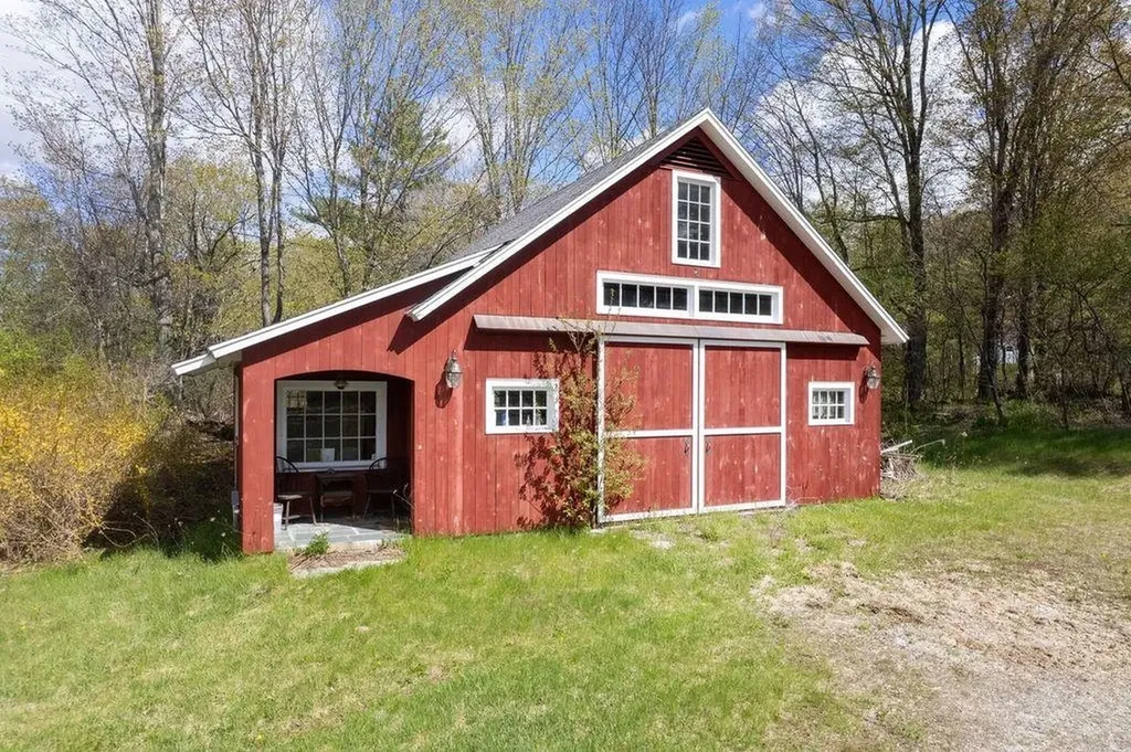 23 Stonewall Lane Dorset VT 05251