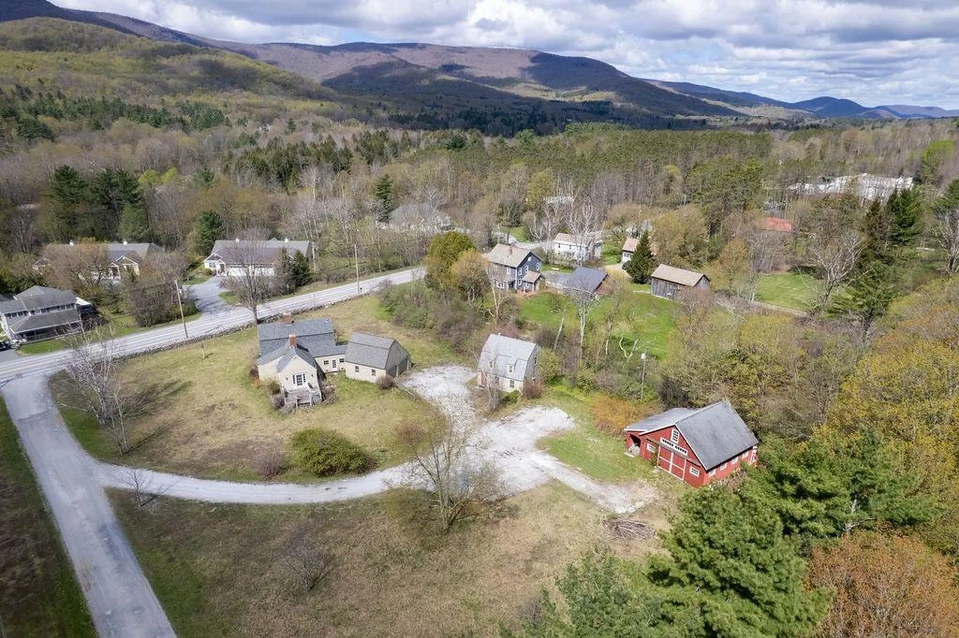 23 Stonewall Lane Dorset VT 05251