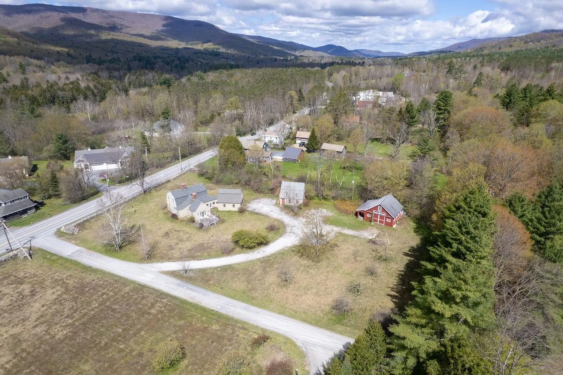 23 Stonewall Lane Dorset VT 05251