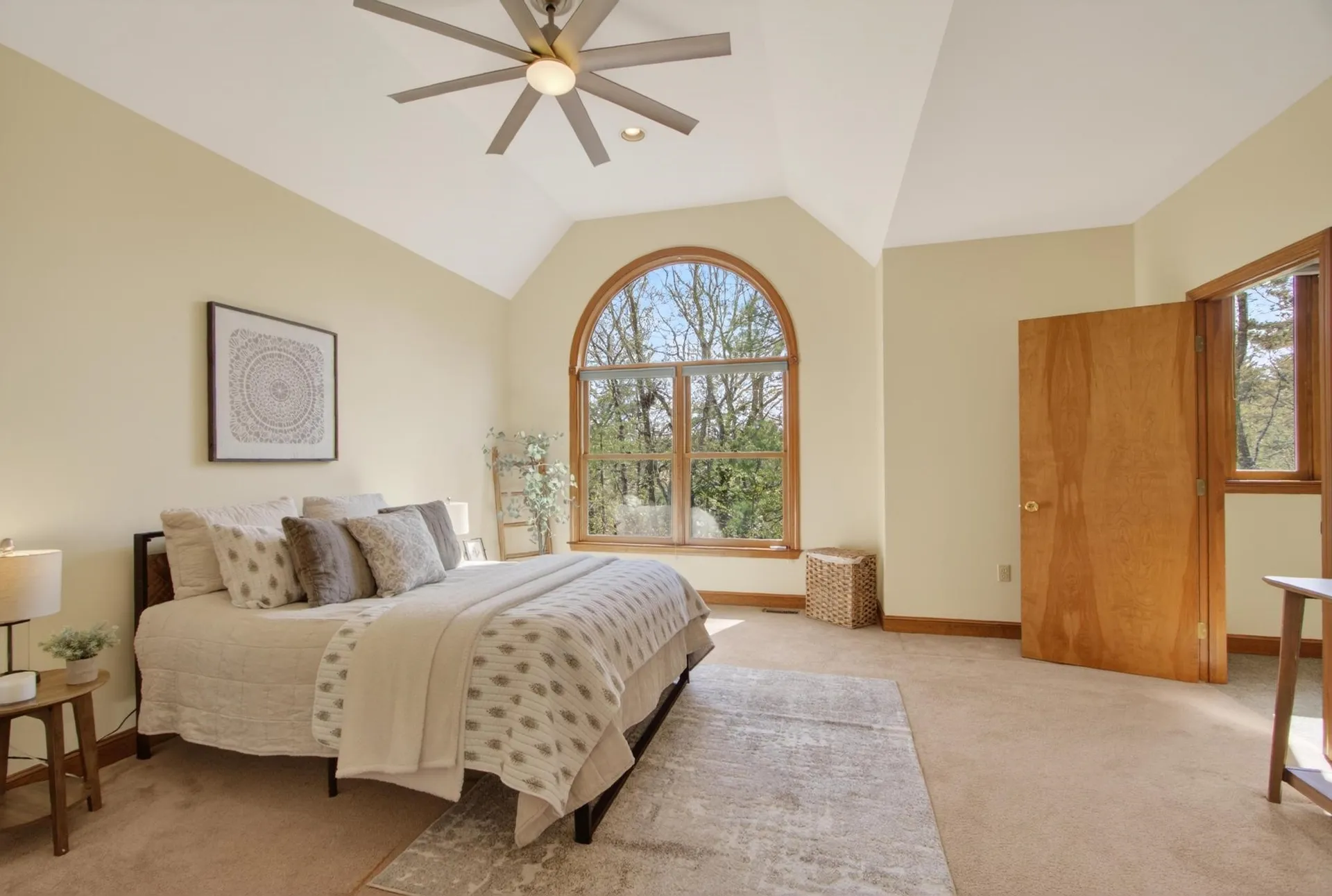 55 Lazarus Way Salem NH 03079