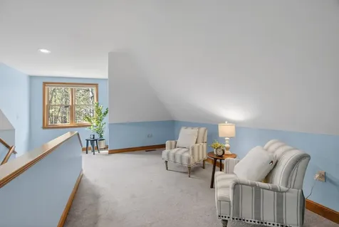55 Lazarus Way Salem NH 03079