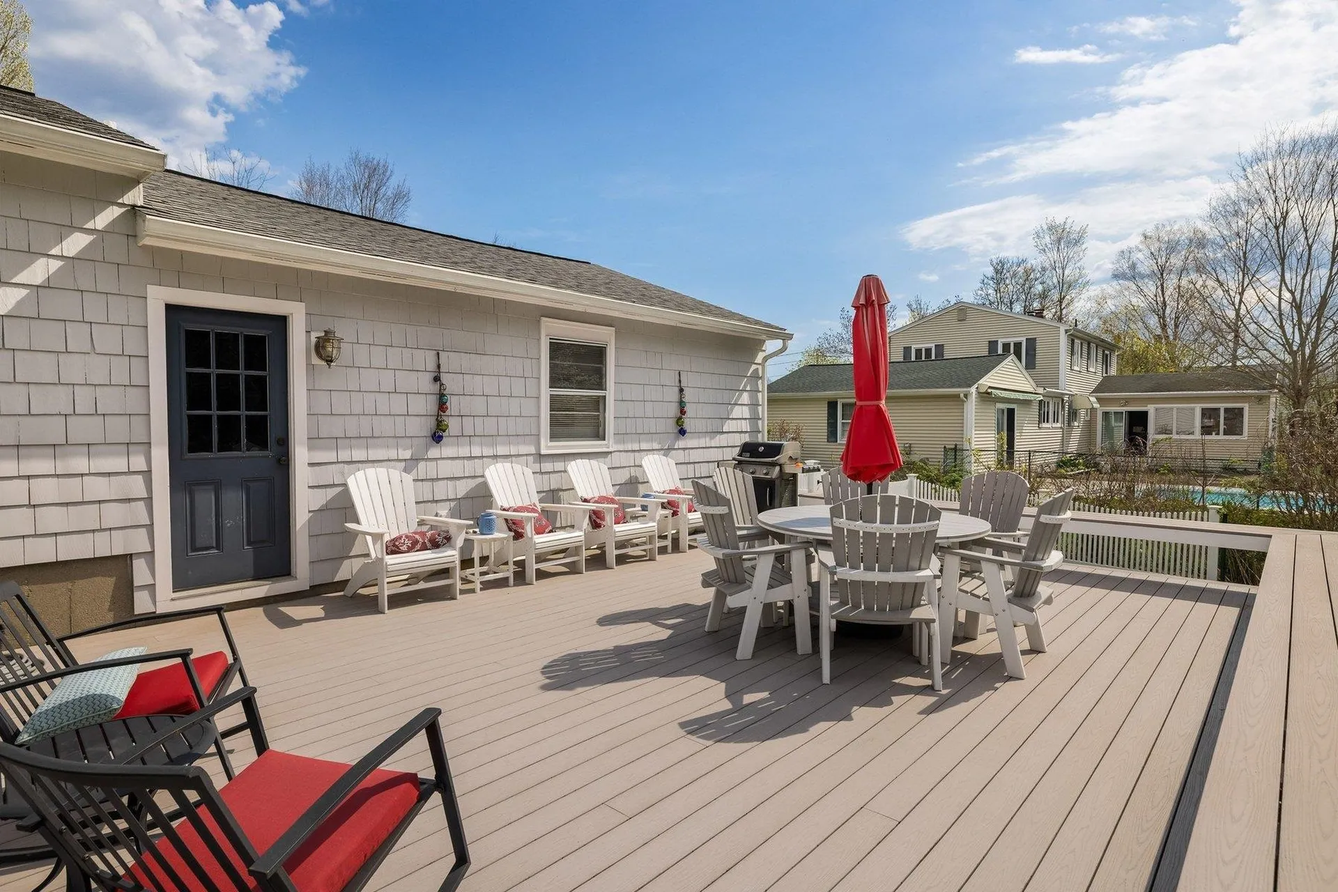 12 Hobbs Road North Hampton NH 03862