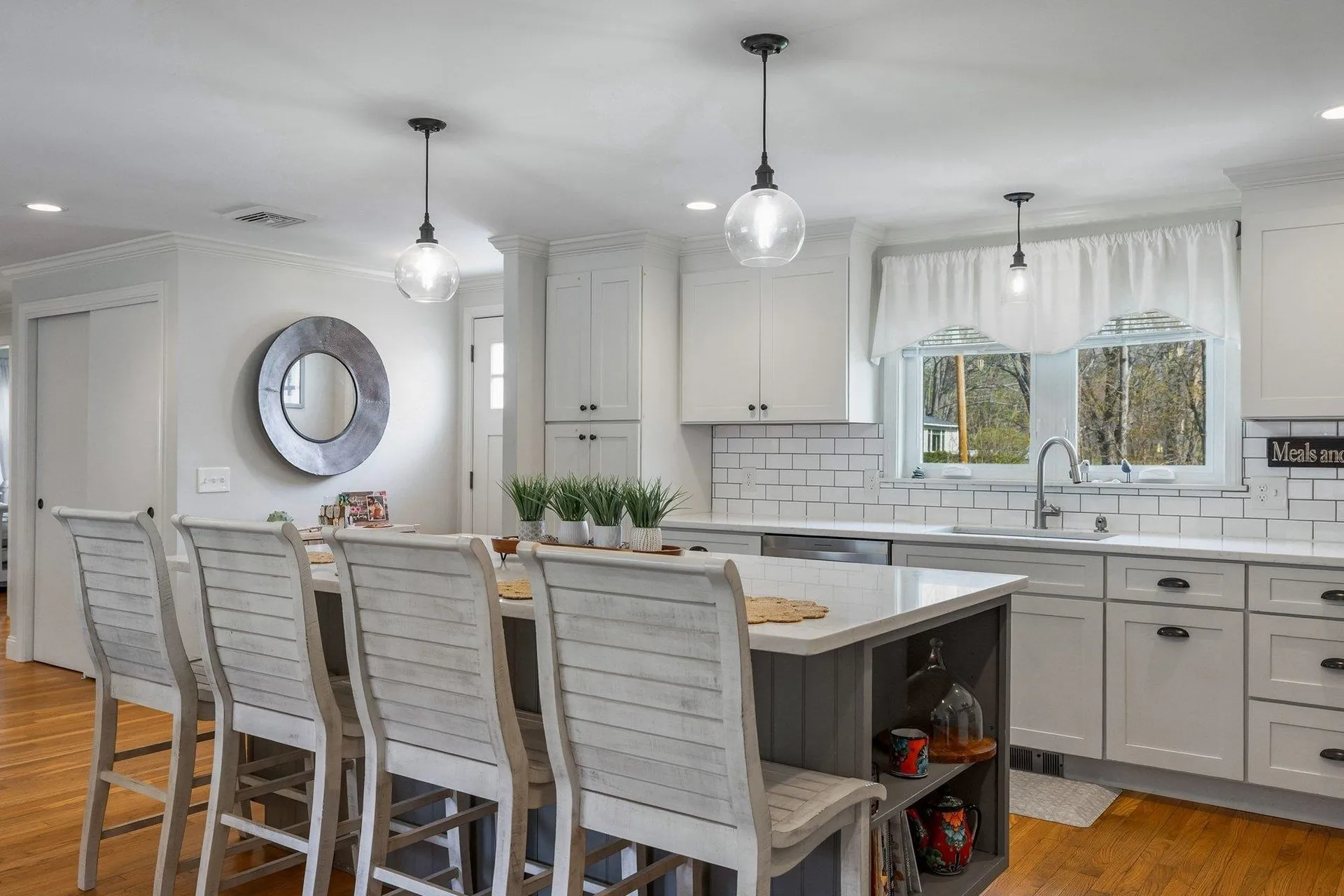 12 Hobbs Road North Hampton NH 03862